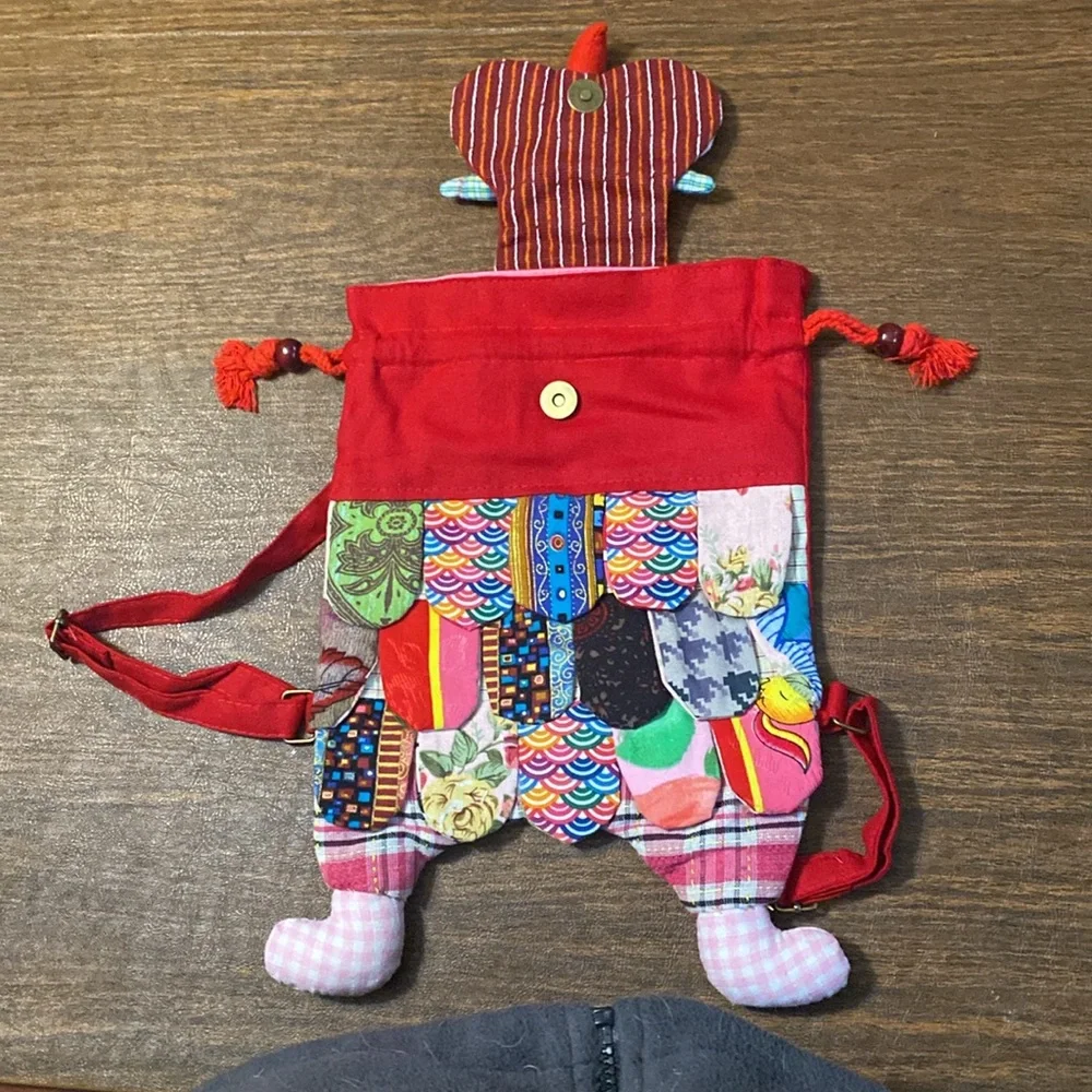 Mini back pack. Cutie Bag- Owl. New with tag. No brand.